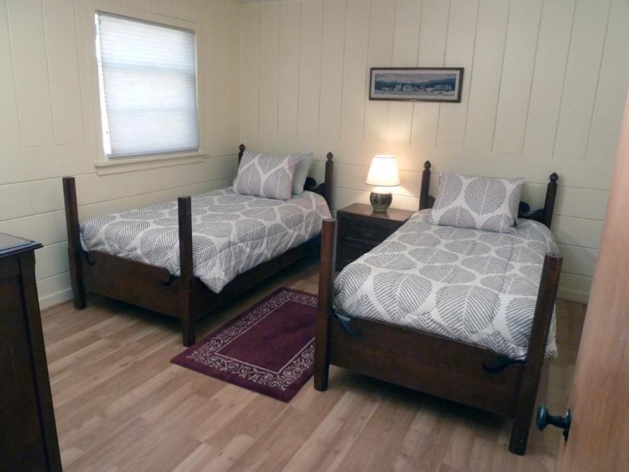 Mirror Pond Bungalow เบนด์ ภายนอก รูปภาพ